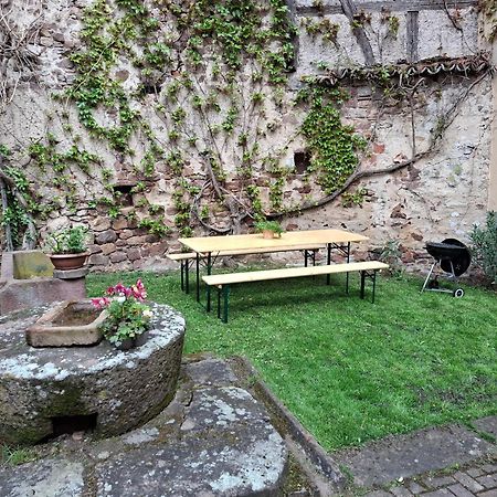 Entre Vignes Et Vergers Gite Parenthese Gueberschwihr Exterior photo